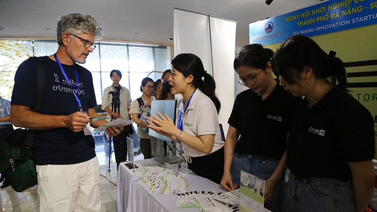 SURF 2023 cũng là cơ hội để các starup và nhà đầu tư gặp gỡ nhau.