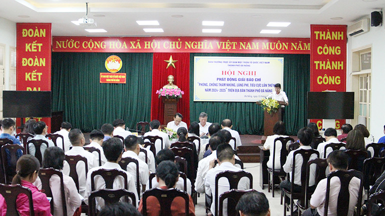 Phát động “Giải Báo chí phòng, chống tham nhũng, lãng phí, tiêu cực lần thứ 5, năm 2024- 2025” trên địa bàn thành phố Đà Nẵng.