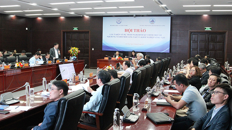 Toàn cảnh hội thảo.