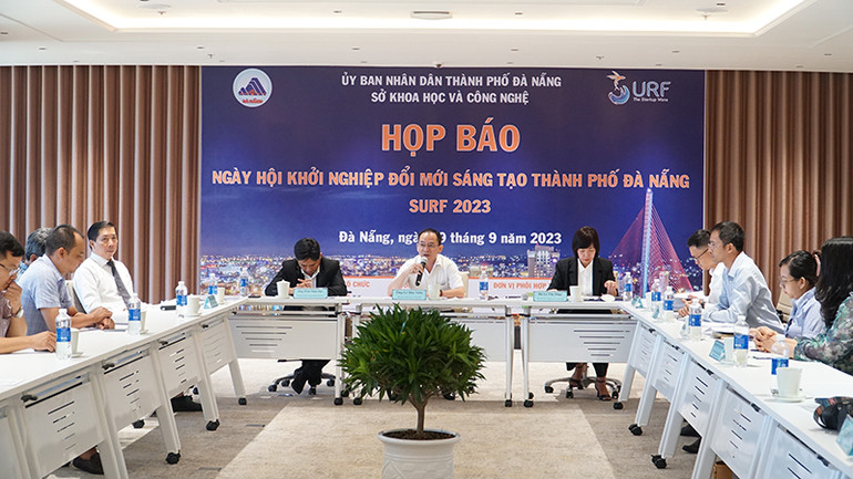 Họp báo thông tin về SURF 2023.
