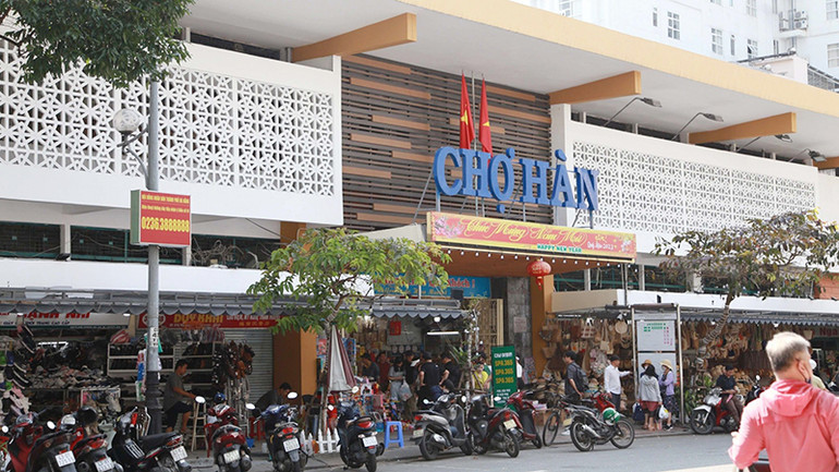 Chợ Hàn tham gia mô hình thí điểm giảm thiểu rác thải nhựa.