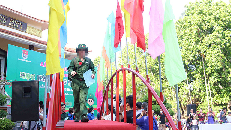 Tại Đà Nẵng, chỉ tổ chức chương trình "Học kỳ quân đội".