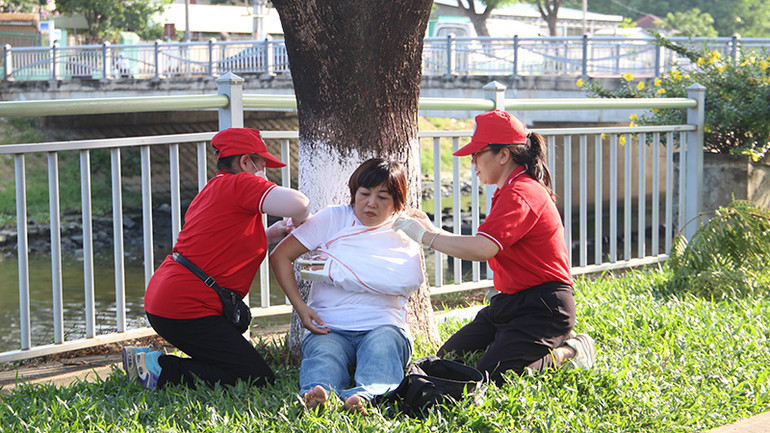 Sơ cấp cứu cho trường hợp gặp tai nạn.