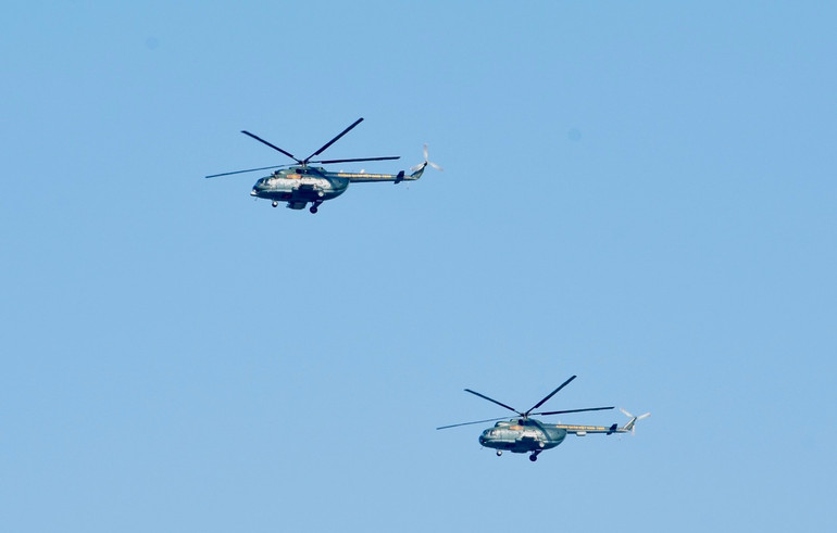 Trực thăng vũ trang tham gia cuộc diễn tập. (Ảnh: TRẦN HẢI)