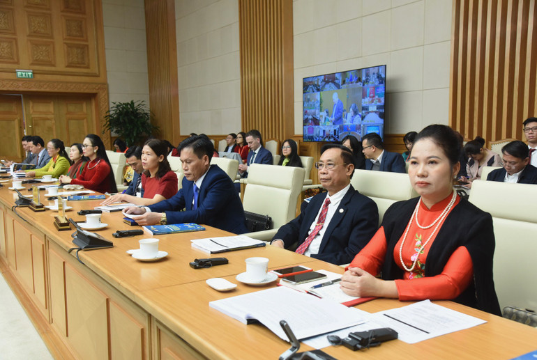 Đại diện lãnh đạo các bộ, ban, ngành tham dự diễn đàn.