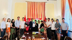 Lễ thành lập và ra mắt Ban Liên lạc Cộng đồng người Việt Nam tại Áo.