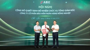 Bảo hiểm Agribank chính thức bổ nhiệm ông Nguyễn Hồng Thái - Phó Tổng Giám đốc phụ trách điều hành giữ vị trí Tổng Giám đốc.