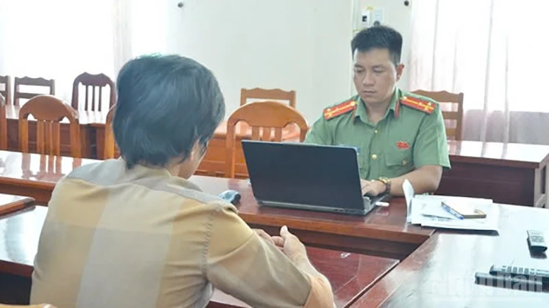 Đồng Tháp xử lý đối tượng đăng tin sai sự thật về công an