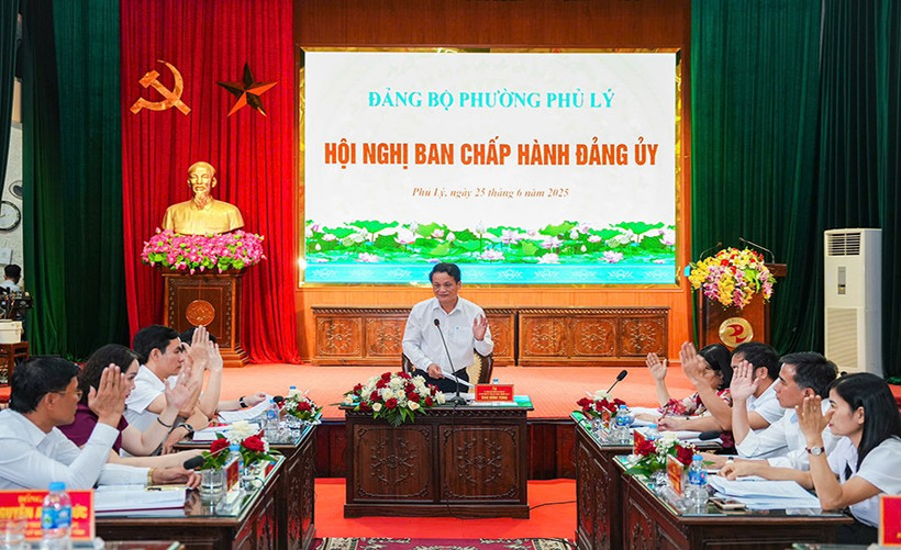 Quang cảnh hội nghị.