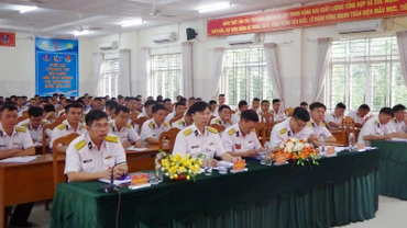 Hội nghị rút kinh nghiệm công tác huấn luyện xây dựng đơn vị chính quy của Lữ đoàn 167 Hải quân