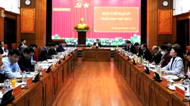 Quang cảnh cuộc họp lần thứ nhất Ban Chỉ đạo Thành ủy Đà Nẵng về thực hiện Nghị quyết số 57-NQ/TW.