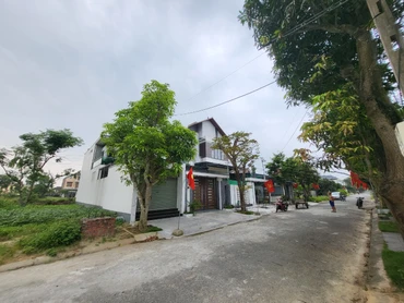 Nhiều lô đất cấp sai đối tượng ở Lộc Hà đã được chuyển nhượng, xây nhà ở kiên cố.