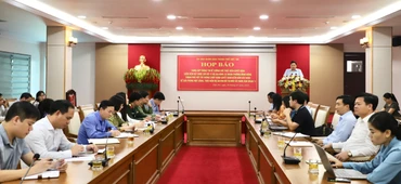 Ủy ban nhân dân thành phố Việt Trì, tỉnh Phú Thọ thông tin với báo chí về quyết định kiểm đếm bắt buộc đối với các hộ dân phường Minh Nông.