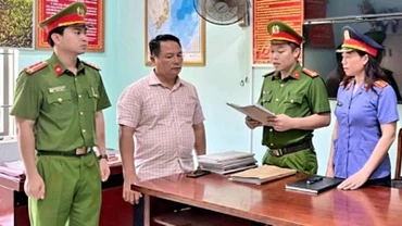 Công an thành phố Đồng Hới khởi tố bị can đối với Nguyễn Hải Cường. (Ảnh: Công an Quảng Bình)