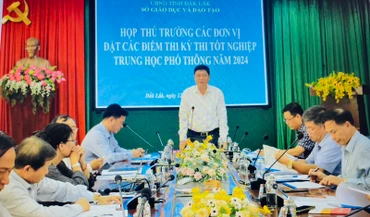 Sở Giáo dục và Đào tạo tỉnh Đắk Lắk họp với thủ trưởng các đơn vị đặt các điểm thi kỳ thi tốt nghiệp Trung học phổ thông năm 2024. (Ảnh: Sở Giáo dục và Đào tạo tỉnh Đắk Lắk)