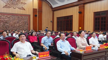 Các đại biểu dự Hội nghị.