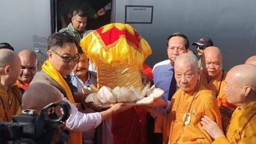 Xá lợi Đức Phật Thích Ca Mâu Ni đã đến Thành phố Hồ Chí Minh. (Ảnh: Bộ Văn hóa Ấn Độ)