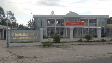 Đơn vị hành chính cấp xã thuộc tỉnh Hậu Giang.