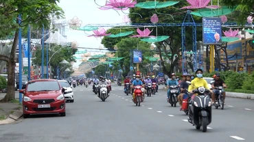 Các phương tiện tham gia giao thông tại thành phố Cần Thơ.