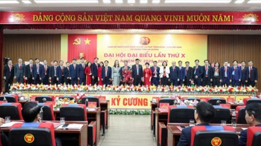 Tính đến ngày 28/3, các tổ chức đảng trong hệ thống Agribank đã tổ chức thành công 3 Đại hội điểm.