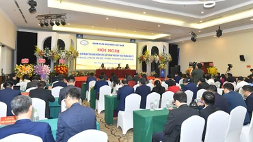 Toàn cảnh Hội nghị.