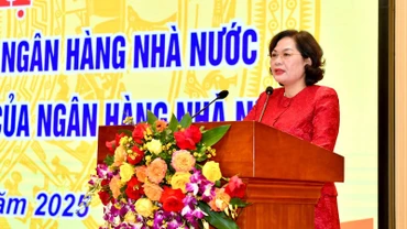 Thống đốc Ngân hàng Nhà nước Nguyễn Thị Hồng phát biểu tại Hội nghị. 