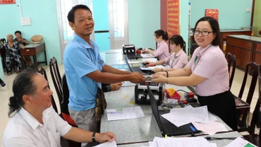 Điểm giao dịch xã tháng 3 của Ngân hàng Chính sách xã hội Kiên Giang.