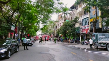 Vụ cháy xảy ra trên phố Văn Cao, Hải Phòng. 