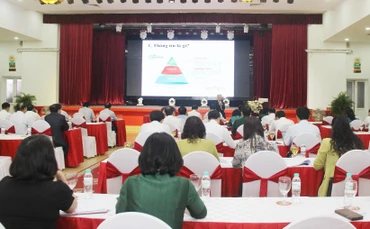 Toàn cảnh hội nghị (Ảnh Mai Hoa).