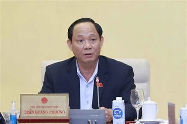 Phó Chủ tịch Quốc hội Trần Quang Phương đánh giá cao đóng góp của phụ nữ Cuba cho sự nghiệp Cách mạng. (Ảnh: TTXVN)