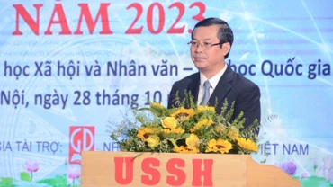 Thứ trưởng Giáo dục và Đào tạo Nguyễn Văn Phúc phát biểu khai mạc cuộc thi.