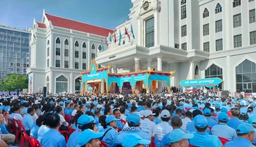 Lễ kỷ niệm 73 năm Ngày thành lập Đảng Nhân dân Campuchia diễn ra tại Cung 7/1 ở Thủ đô Phnom Penh. (Ảnh: Sơn Xinh)