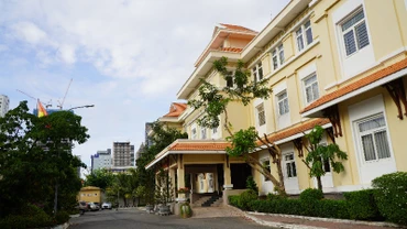 Đại sứ quán Việt Nam ở Thủ đô Phnom Penh, Campuchia. (Ảnh: NGUYỄN HIỆP)