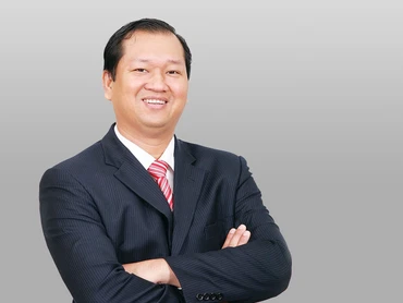 Ông Trần Xuân Huy giữ chức vụ Phó Tổng Giám đốc phụ trách khu vực miền nam Ngân hàng Sài Gòn-Hà Nội (SHB). 