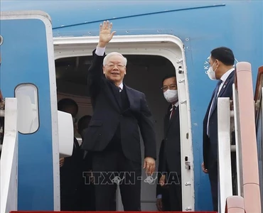 Tổng Bí thư Nguyễn Phú Trọng đến Sân bay quốc tế Bắc Kinh. Ảnh: TTXVN 