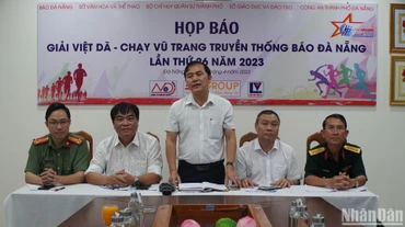 Ban tổ chức thông tin về Giải Việt dã - chạy Vũ trang truyền thống Báo Đà Nẵng năm 2023.