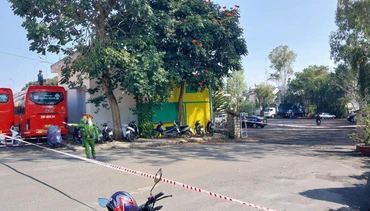 Lực lượng công an phong tỏa Trung tâm đăng kiểm xe cơ giới tại Đà Lạt.