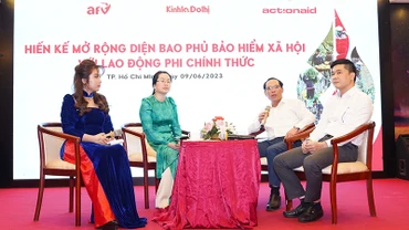 Các khách mời chia sẻ tại Tọa đàm tổ chức sáng 9/6.