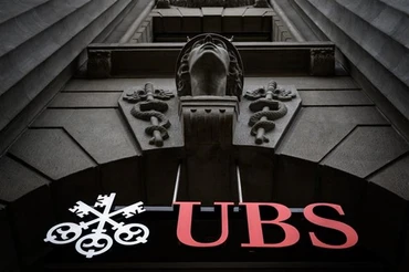 Trụ sở ngân hàng UBS tại Zurich (Thụy Sĩ). (Ảnh: AFP/TTXVN)