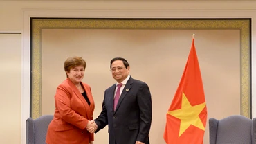 Thủ tướng Chính phủ Phạm Minh Chính đã gặp Tổng Giám đốc Quỹ Tiền tệ Quốc tế (IMF) Kristalina Georgieva.