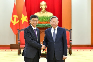 Tổng Bí thư Tô Lâm tiếp Bí thư Khu ủy Quảng Tây (Trung Quốc) Trần Cương.