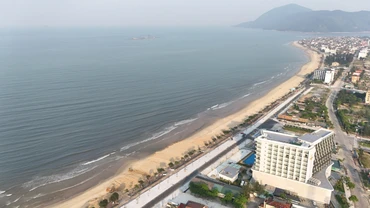 Biển Thiên Cầm, một trong những khu du lịch trọng điểm của Hà Tĩnh.