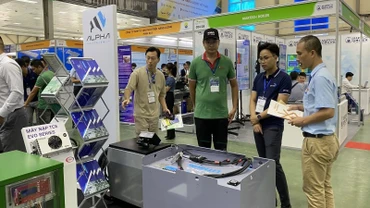 Thành phố Hà Nội triển khai các chương trình hỗ trợ doanh nghiệp thu hút đầu tư, quảng bá sản phẩm.