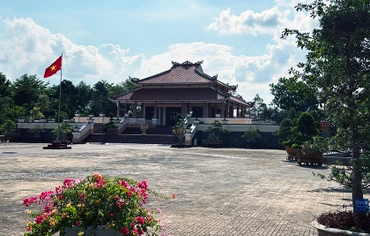 Đền thờ Bác Hồ ở huyện Cù Lao Dung (Sóc Trăng).