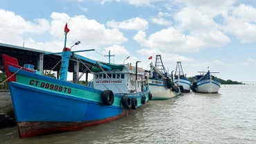 100% tàu cá Sóc Trăng đã lắp đặt thiết bị giám sát hành trình