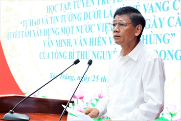 Bí thư Tỉnh ủy Sóc Trăng Lâm Văn Mẫn phát biểu chỉ đạo hội nghị.