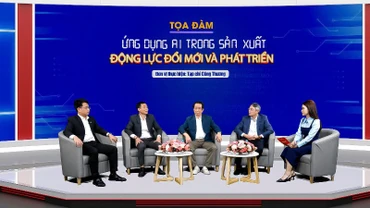 Tọa đàm “Ứng dụng AI trong sản xuất: Động lực đổi mới và phát triển”. (Ảnh: KIM DUNG) 