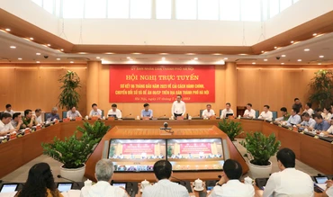 Các đại biểu phát biểu ý kiến tại Hội nghị.