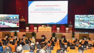 Toàn cảnh Phiên họp toàn thể Ngoại giao kinh tế phục vụ phát triển đất nước. (Ảnh: TRẦN HẢI) 