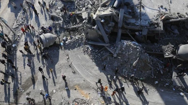 Cảnh đổ nát sau cuộc không kích của Israel xuống thành phố Rafah, Dải Gaza, ngày 22/2/2024. (Ảnh: THX/TTXVN)
